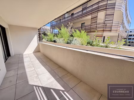 ravissant f2 neuf de 41.58 m2 avec terrasse et parking