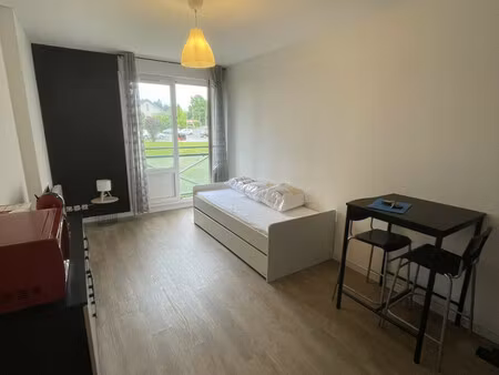 studio meublé avec parking