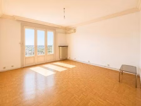 exclusivité t4 crampel avec box privatif  cave et double balcon