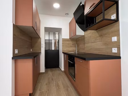 location appartement 2 pièces 32 m² à vendres (34350)