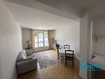 t3 meublé - balcon plein sud - versailles rive droite