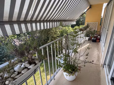 appartement 4 pièce(s) 73 85m2 à yerres petit bois