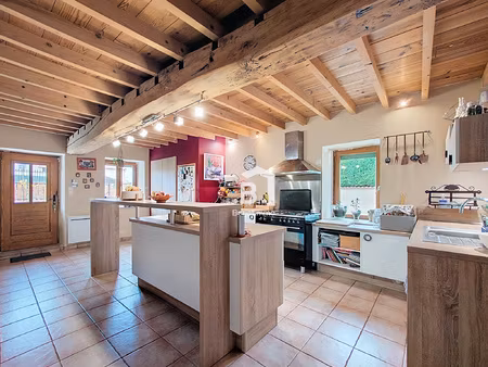 maison 275 m2 avec 5 chambres + cabinet idéal profession lib