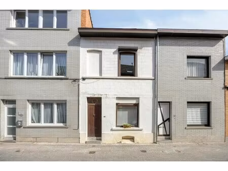 charmante  instapklare woning met verrassend veel potentieel
