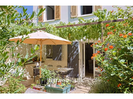 exclusivite - place st eugene maison terrasse jardin -