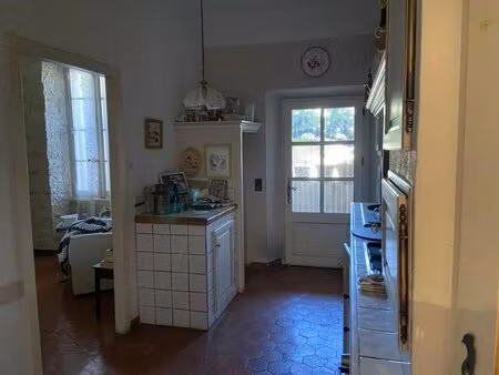 maison de village de type 8 avec terrasses et garage