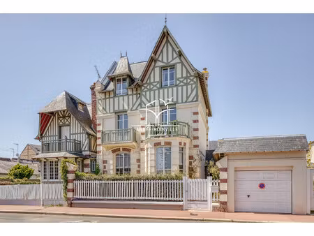 villa anglo-normande au coeur de deauville