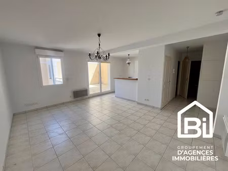 location appartement 2 pièces 47.09 m² à courseulles-sur-mer (14470)  680 €