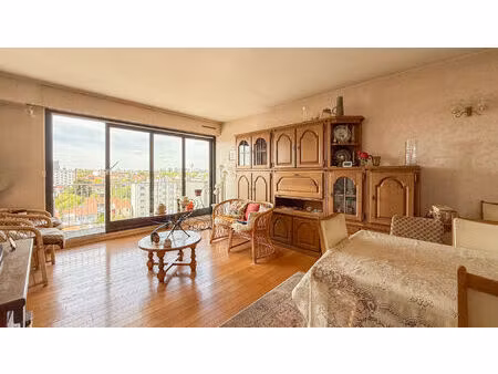 vente appartement 3 pièces  65.80m²  montreuil
