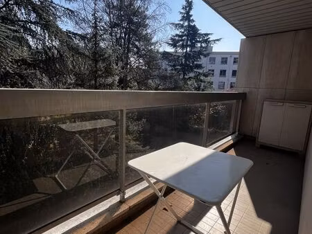 studio à neuilly-sur-seine (92200)
