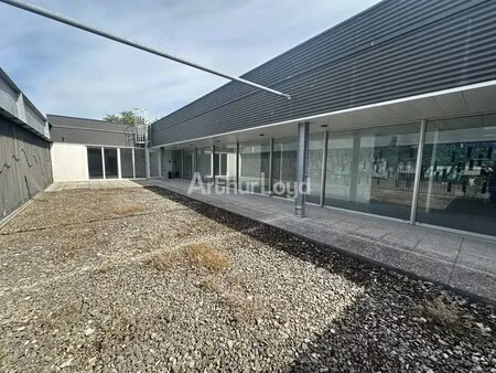 vente bureaux 730 m²
