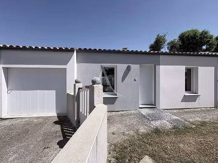 maison récente de 2017 avec pergola bioclimatique et garage ? quartier la bloire à challan