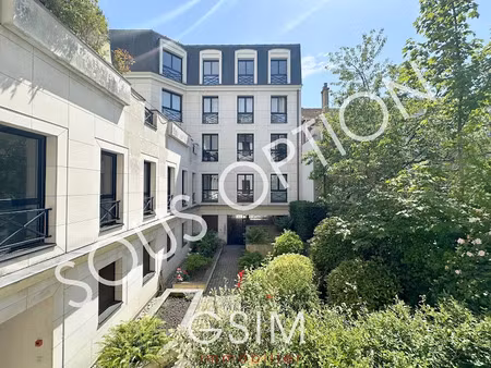 location appartement 4 pièces 90 m² à garches (92380)  2 300 €