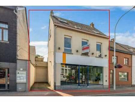 commerce avec appartement