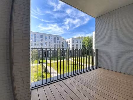 appartement à louer à auderghem € 1.300 (lplqn) | zimmo
