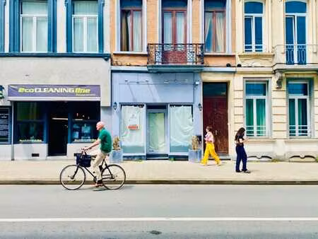 bruxelles - treves - emplacement commercial d'exception en f
