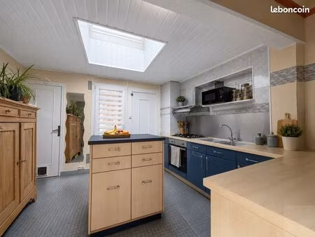 maison 5 pièces 94 m²
