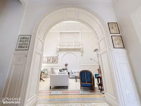 propriété 4 pièces 151 m²
