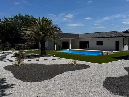 immobilier maison  piscine