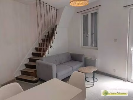 maison de ville à louer