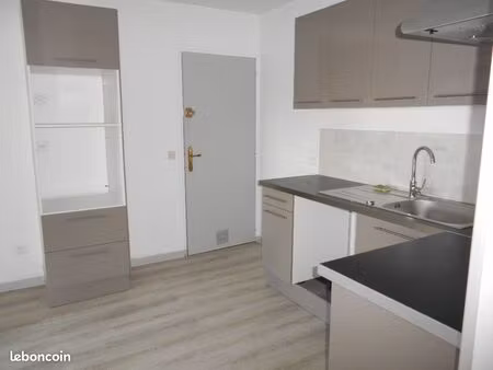 appartement 3 pièces 49 m²