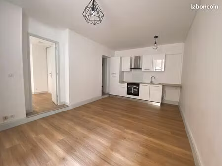 appartement avec cour privative en hyper centre