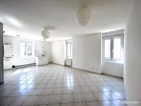 appartement 4 pièces 75 m²