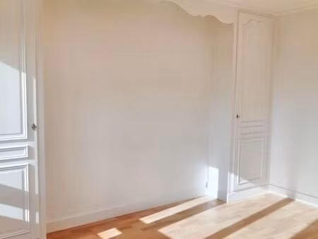 appartement 2 pièces 54 m²