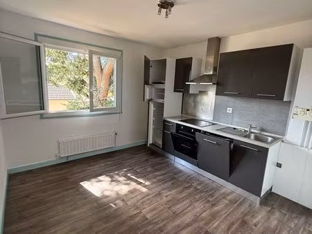 appartement t3 équipé 70m2 26 rue jean dupuis