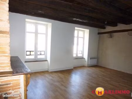 studio 1 pièce 40 m²
