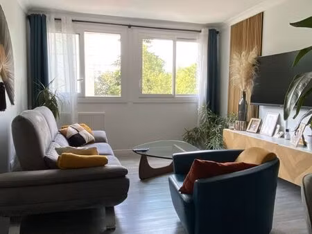 appartement t4 meublé à louer – sèvres - quartier des acacias