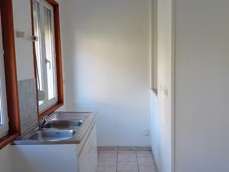 bel appartement 1 chambre - valenciennes centre-ville