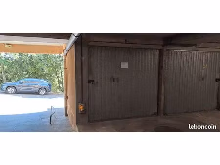 loue garage à cagnes sur mer