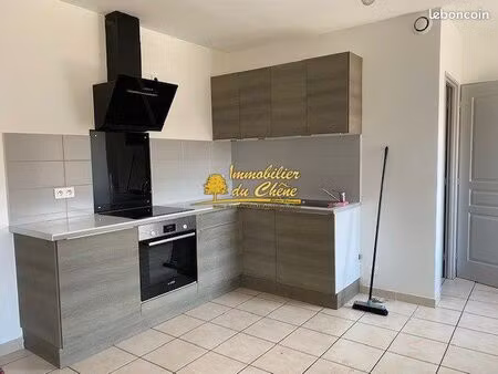 appartement 4 pièces 80 m²