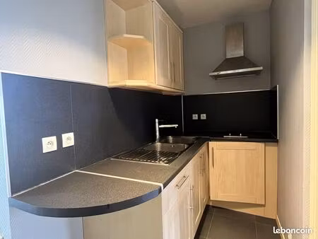 studio 1 pièce 36 m²