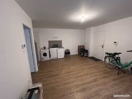 loue appartement t2 proche citadelle amiens