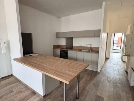 appartement . 2 pièces . 69m²