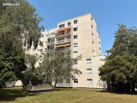 appartement 6 pièces 120 m²