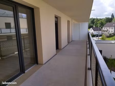 appartement 3 pièces 60 m²
