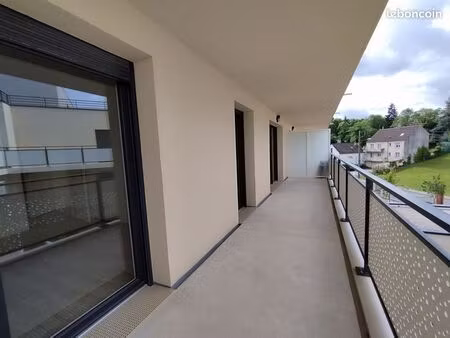 appartement 3 pièces 61 m²