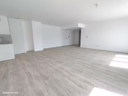 appartement 3 pièces 78 m²