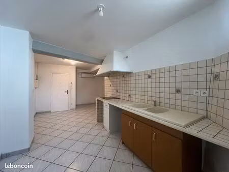 appartement 2 pièces 62 m²