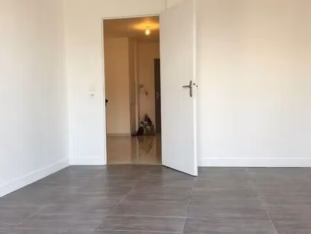 appartement 1 pièce 27 m²