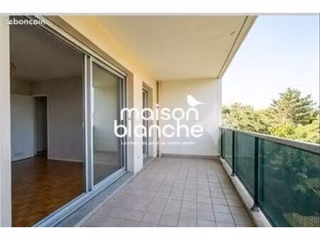appartement 4 pièces 93 m²