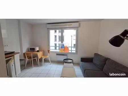 studio 1 pièce 18 m²