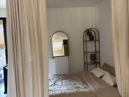 studio 1 pièce 31 m²