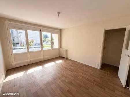 appartement 3 pièces 54 m²