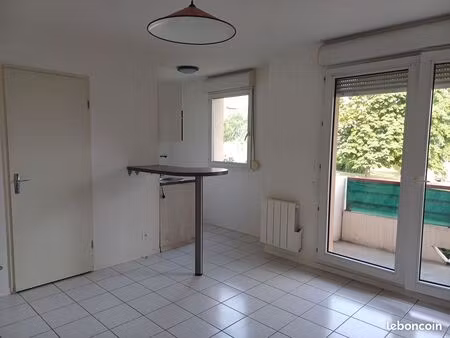 beau t2 quartier montaudran