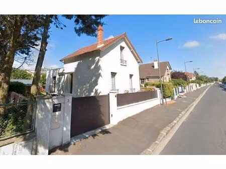 maison 4 pièces 82 m²