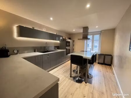 appartement 5 pièces 111 m²